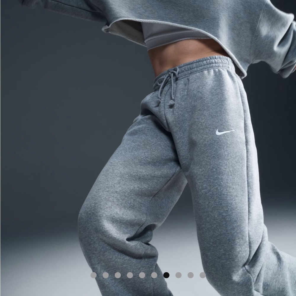 Nike High Waisted Oversized Sweatpants